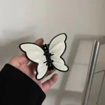 Chic Vintage Textured Butterfly Hair Claw Clip - ArtGalleryZen