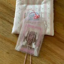 Cute Lucky Clover Bunny Amulet Kpop Keychain Photocard Holder - ArtGalleryZen