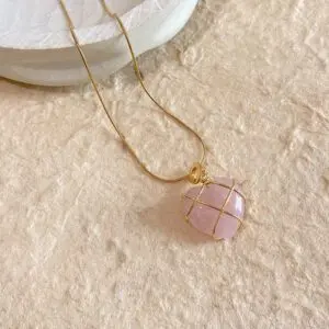 Dainty 18K Gold Filled Opal Heart Pendant Choker Necklace - ArtGalleryZen