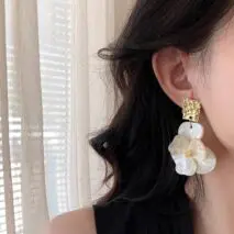 French Style Chunky Flower Dangle Textured Square Earrings - ArtGalleryZen
