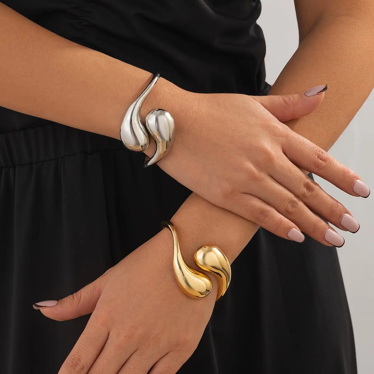 Geometric Minimalist Duo Waterdrop Bangle Bracelet - ArtGalleryZen