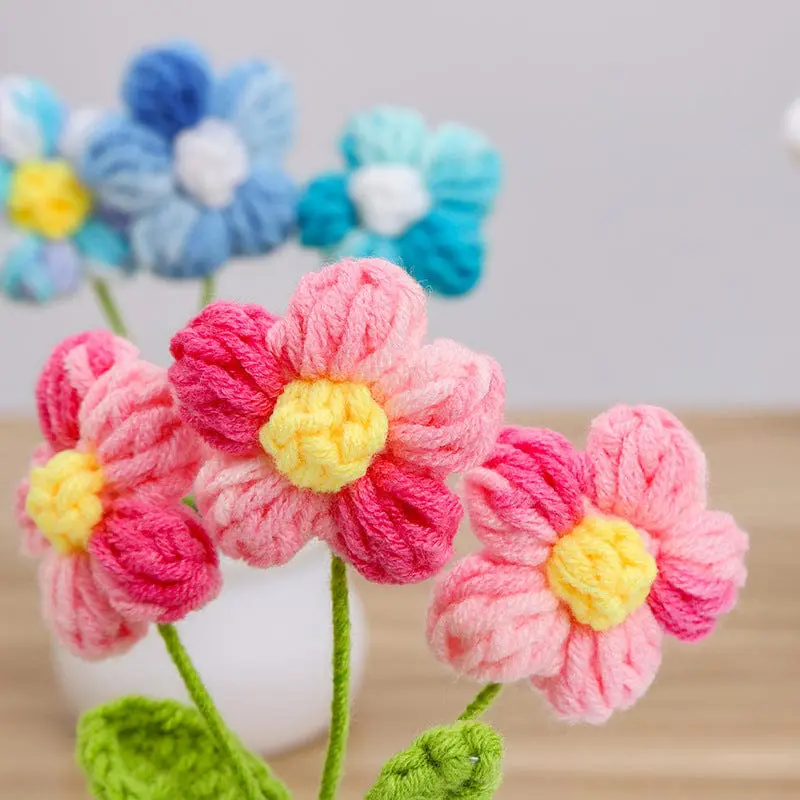Handmade Crochet Potted Daisy Flower - ArtGalleryZen