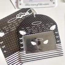 Horizontal Black White Piano Melody Heart Kpop Keychain Photocard Holder - ArtGalleryZen
