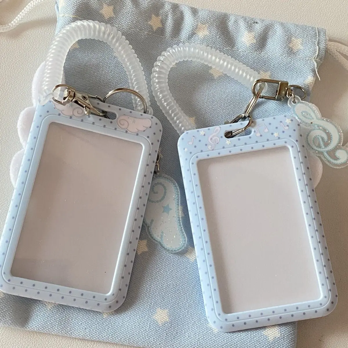 Kawaii Polka Dot Angel Wing Resin Photocard Holder Keychain - ArtGalleryZen