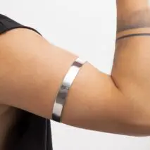 Minimalist Hammered Upper Arm Cuff - ArtGalleryZen
