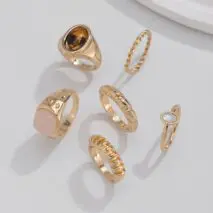 Vintage Gold Plated Crystal Inlaid Twisted Ring Set - ArtGalleryZen
