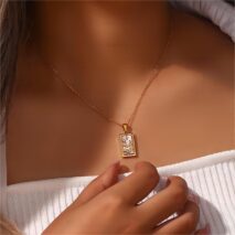18K Gold Plated Stainless Steel Tarot Card Necklace - ArtGalleryZen
