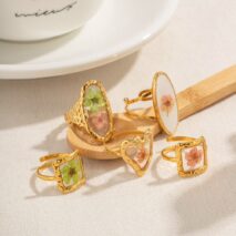 18K Gold Real Dried Flower Ring - ArtGalleryZen