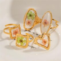 18K Gold Real Dried Flower Ring - ArtGalleryZen