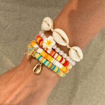 5 Pcs Boho Flower Starfish Conch Charm Polymer Clay Beaded Bracelet Set - ArtGalleryZen