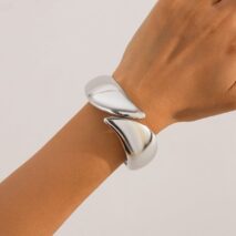 Abstract Waterdrop Glossy Bangle Bracelet - ArtGalleryZen