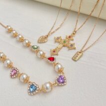 Baroque 4pcs Rhinestone Inlaid Heart Cross Pendant Pearl Chain Necklace Set - ArtGalleryZen
