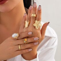 Baroque 6pcs Irregular Pearl Inlaid Textured Flower Ring Set - ArtGalleryZen