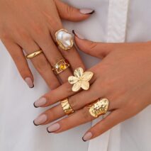 Baroque 6pcs Irregular Pearl Inlaid Textured Flower Ring Set - ArtGalleryZen