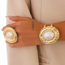 Baroque Chunky Pearl Inlaid Textured Oval Open Ring Bangle Bracelet Set - ArtGalleryZen