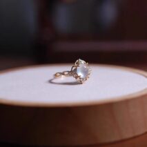 Baroque-style Moonstone Ring - ArtGalleryZen