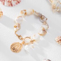 Beach Style Conch Shell Flower Pendant Necklace Bracelet - ArtGalleryZen