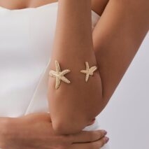 Beach Style Textured Starfish Bangle Bracelet - ArtGalleryZen