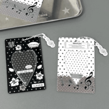 Black White Piano Melody Heart Kpop Keychain Photocard Holder - ArtGalleryZen