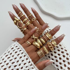 Boho 20pcs Glossy Hollow Heart Wide Ring Set - ArtGalleryZen