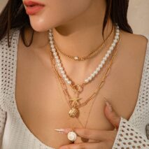 Boho 4Pcs Crystal Inlaid Starfish Conch Pendant Pearl Chain Necklace Set - ArtGalleryZen