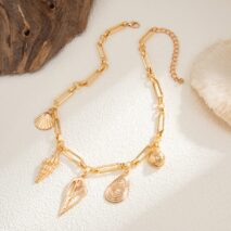 Boho Conch Shell Hollow Pattern Pendant Necklace - ArtGalleryZen
