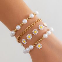 Boho Layered Flower Pearl Chain Bracelet Set - ArtGalleryZen