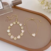 Chic 24k Gold CZ Inlaid Natural Pearl Shell Heart Bracelet - ArtGalleryZen