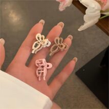 Chic 2 Pieces Enamel Ribbon Bowknot Hair Clips Set - ArtGalleryZen