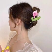 Chic Calla Lily Chignon Claw Clip Hair Clip - ArtGalleryZen