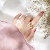 Chic Crystal Butterfly Ring - ArtGalleryZen