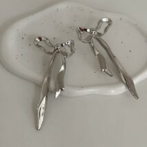 Chic Curved Ribbon Bowknot Stud Earrings - ArtGalleryZen