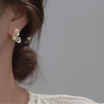 Chic CZ Inlaid Butterfly Pearl Earrings - ArtGalleryZen