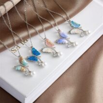 Chic CZ Inlaid Gradient Butterfly Pearl Pendant Cable Chain Necklace - ArtGalleryZen