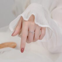Chic CZ Inlaid Olive Branch Ring - ArtGalleryZen