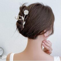 Chic CZ Inlaid Opal Daisy Flower Chignon Claw Clip Hair Clip - ArtGalleryZen