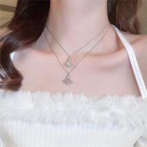 Chic CZ Inlaid Saturn Heart Necklace - ArtGalleryZen