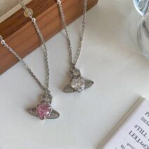 Chic CZ Inlaid Saturn Heart Necklace - ArtGalleryZen