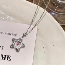 Chic Dangling Heart Star Necklace - ArtGalleryZen