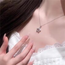 Chic Dangling Heart Star Necklace - ArtGalleryZen