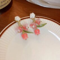 Chic Dangling Rose Earrings - ArtGalleryZen