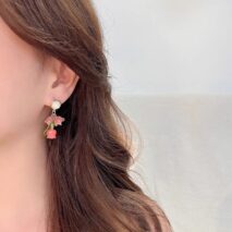 Chic Dangling Rose Earrings - ArtGalleryZen