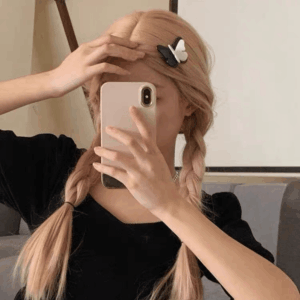 Chic Duo Butterfly Hair Clip - ArtGalleryZen