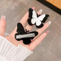 Chic Duo Butterfly Hair Clip - ArtGalleryZen