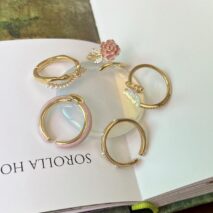 Chic Floral Butterfly Pearl Ring Set - ArtGalleryZen