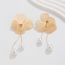 Chic Geometric Floral Pearl Dangle Earrings - ArtGalleryZen