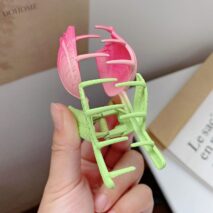 Chic Handmade Enamel Pink Tulip Chignon Claw Clip Hair Clip - ArtGalleryZen