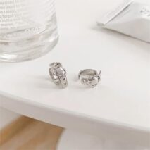 Chic Heart Belt Ear Cuff Earrings - ArtGalleryZen