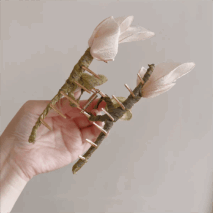 Chic Lace Tulip Chignon Claw Clip Hair Clip - ArtGalleryZen