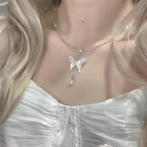 Chic Natural Pearl Shell Butterfly Pendant Crystal Necklace - ArtGalleryZen